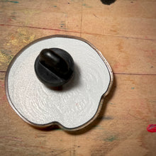 Load image into Gallery viewer, Phyllis Diller Skull Pin